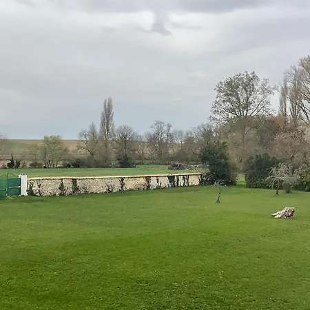 L De La Petillerie Apartment Roullet