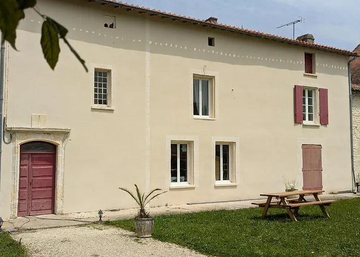 L De La Petillerie Apartamento *